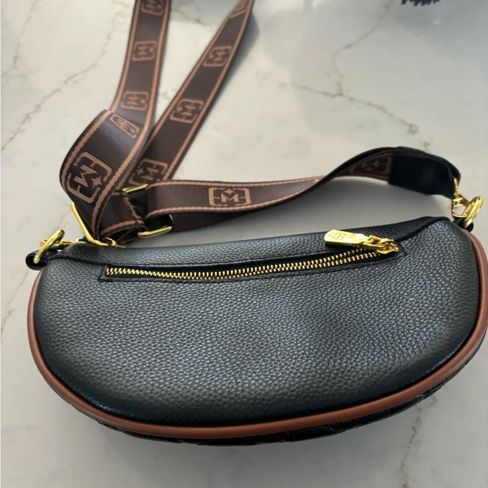 Black crossbody. Brand new. - Picture 4 of 7